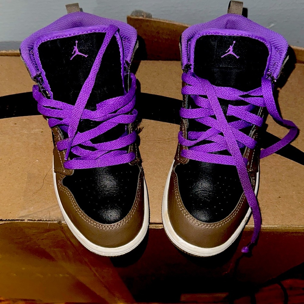 Gently used Jordan’s